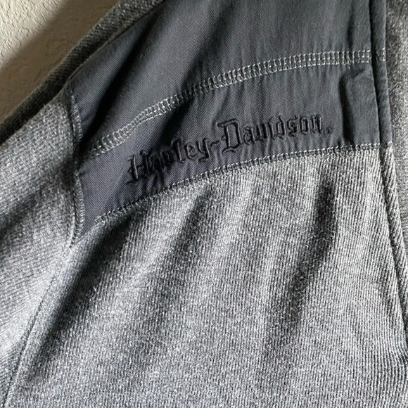 Harley Davidson Gray and Black Henley Long Sleeve 3 Button Pullover Sweater 2XL - Picture 8 of 16